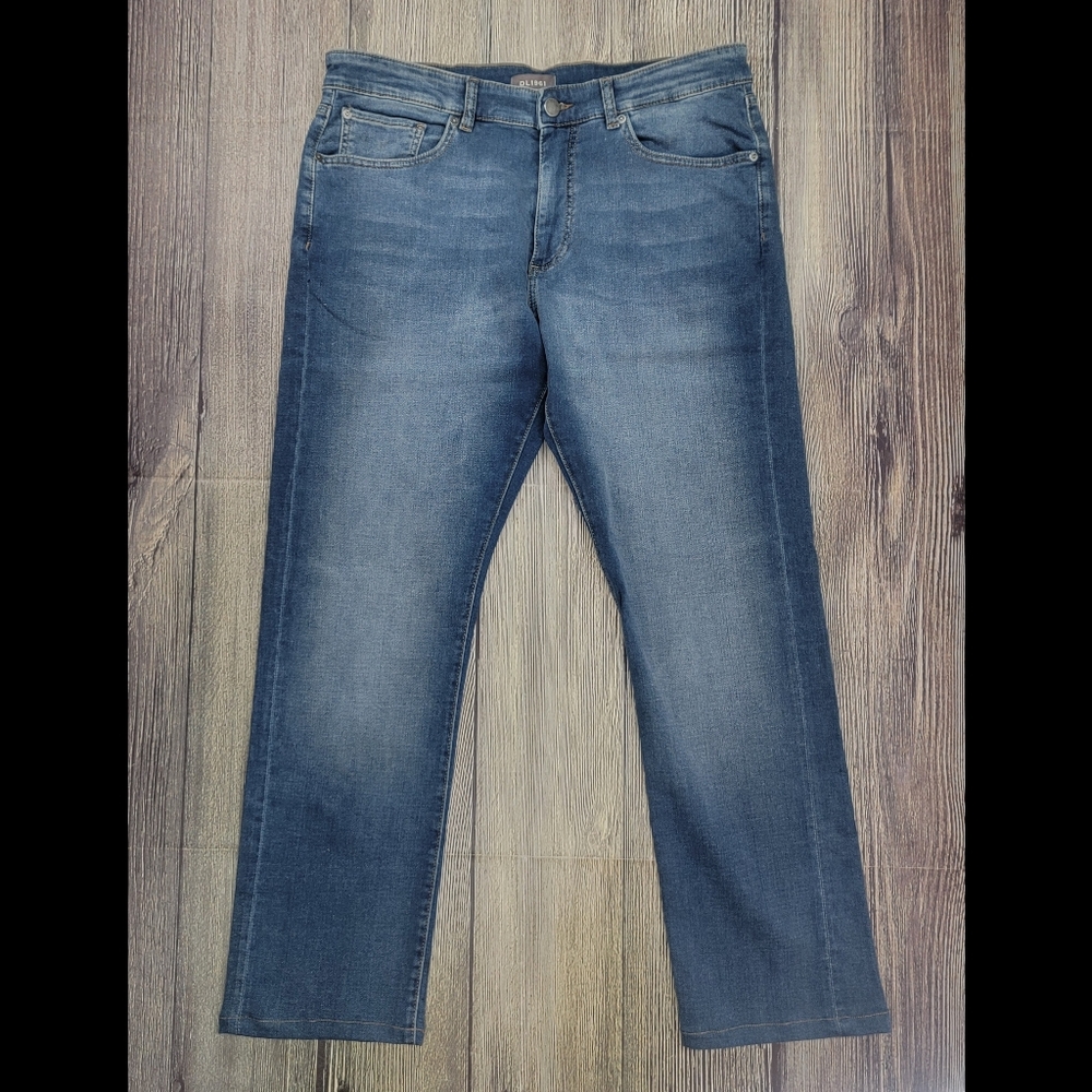 DL1961 Men's Russell Slim Straight Ultimate Knit Holwer Jeans